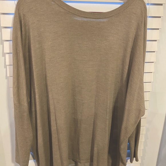 14th & Union Sweaters - 14th & Union Lightweight sweater
